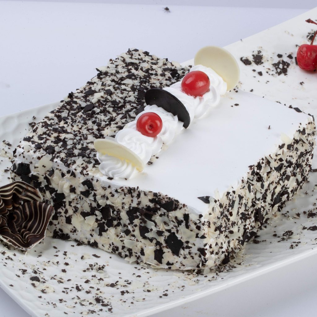 Black & White Forest Cake - Caramella's